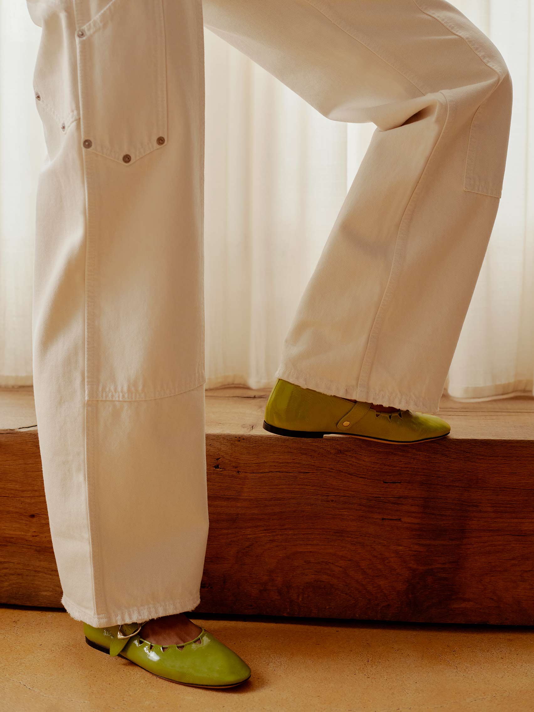 Socque Paris - Ginger Tilleul - Ballerine plate et souple en cuir vernis vert tilleul.