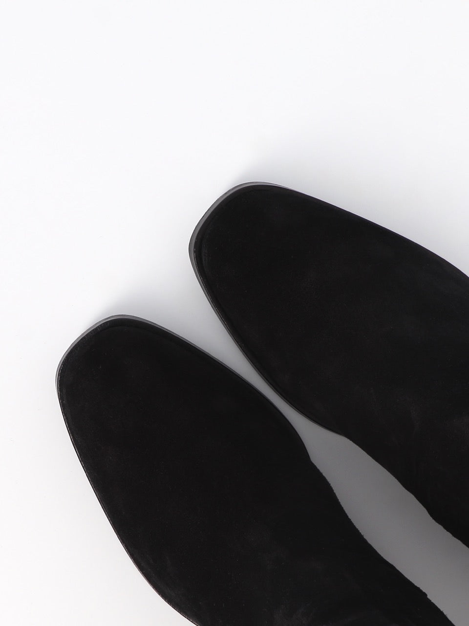 Socque Paris - Brighton Noir - Bottine plate hauteur cheville en daim noir