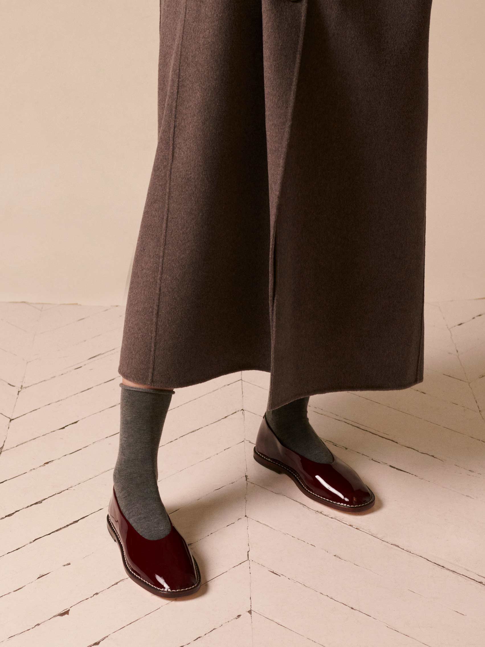 Socque-Etche-Bordeaux-Ballerine-cuir-Portee