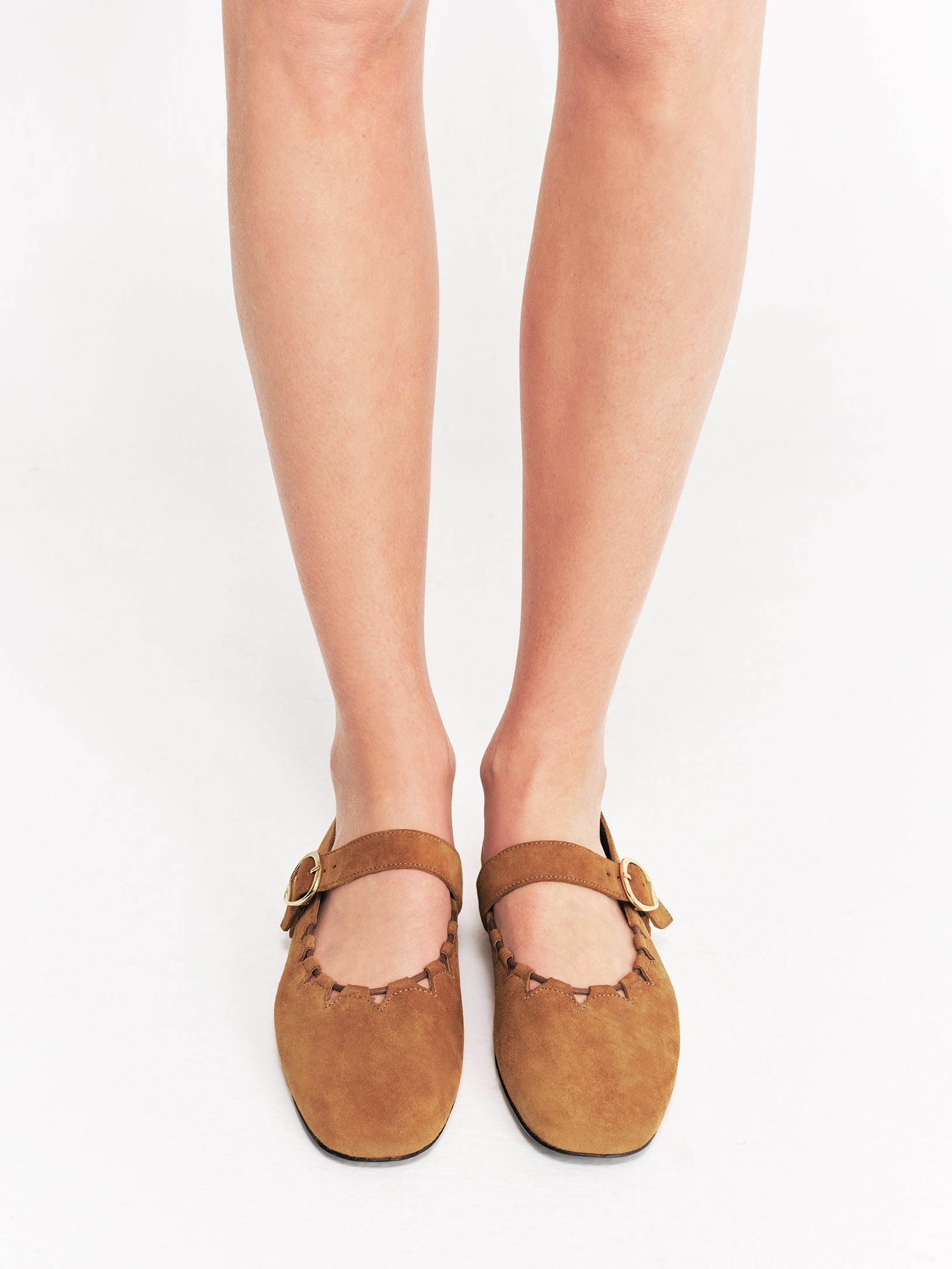 Socque-Paris-Ballerine-Babies-Ginger-Daim-Camel-Portee6