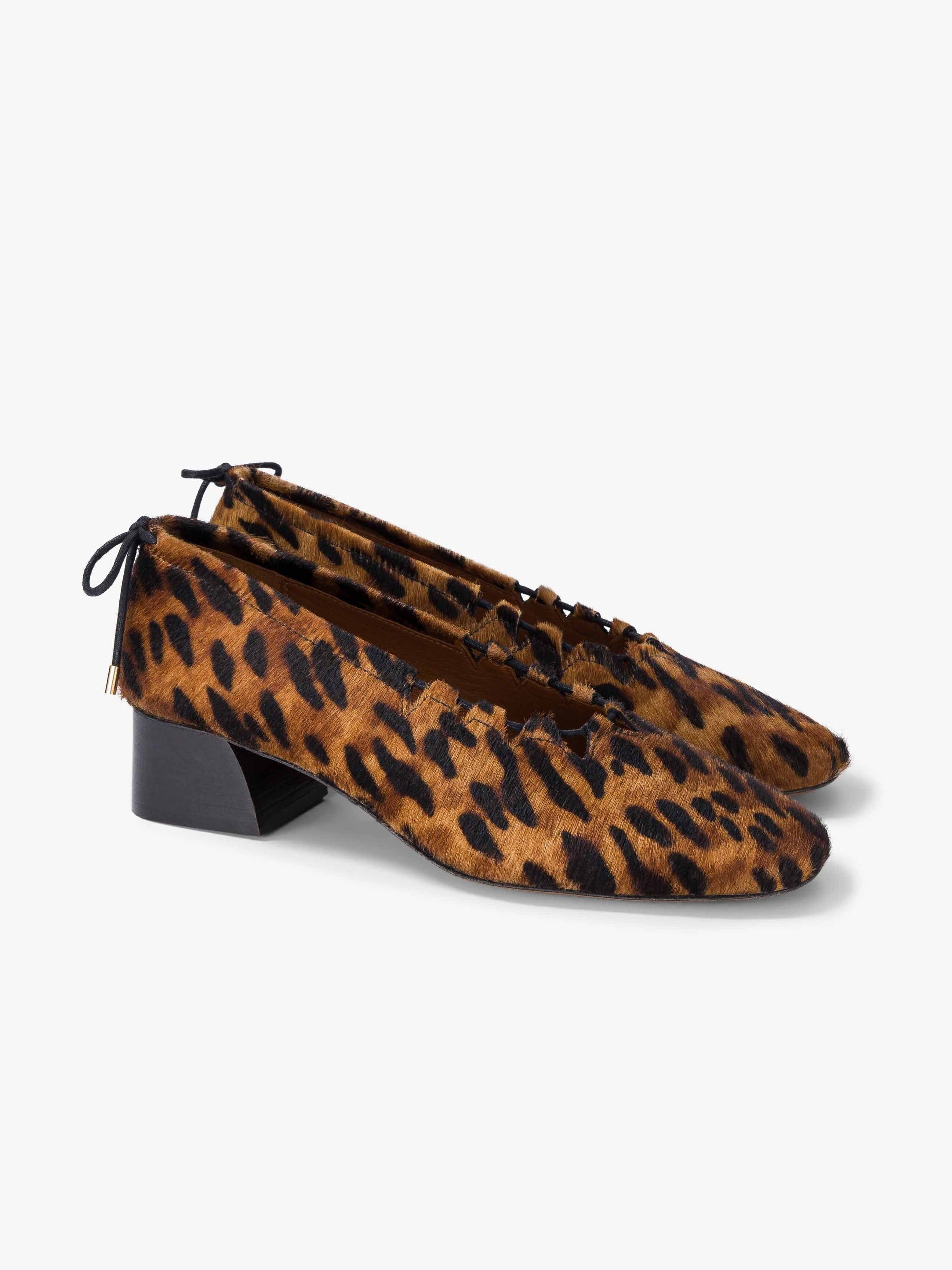 Socque-Paris-Ballerine-Escarpin-Moune-Cuir-Pony-Leopard-Profil