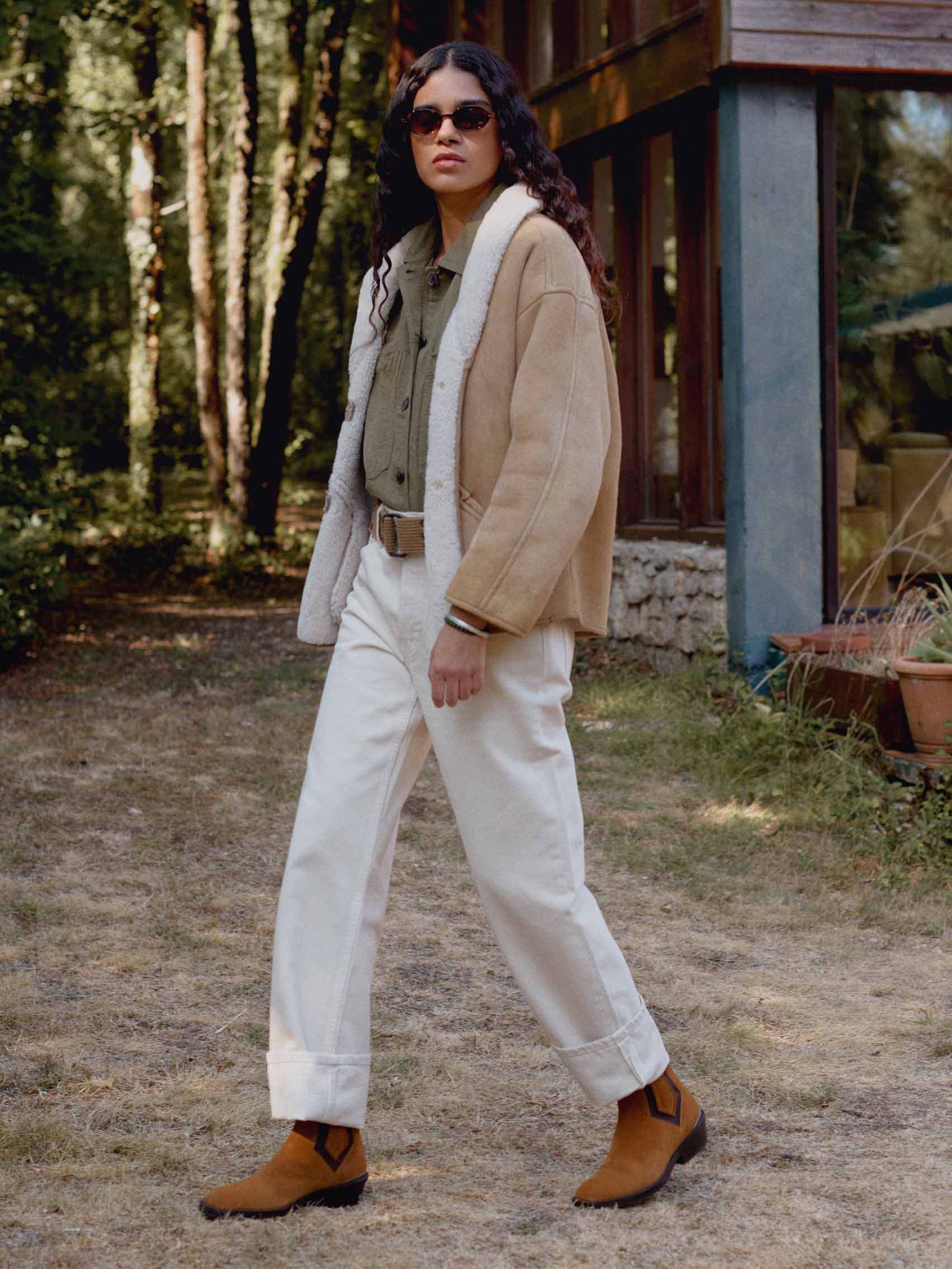 Socque-Paris-Clyde-Daim-Camel-Bottine-portee