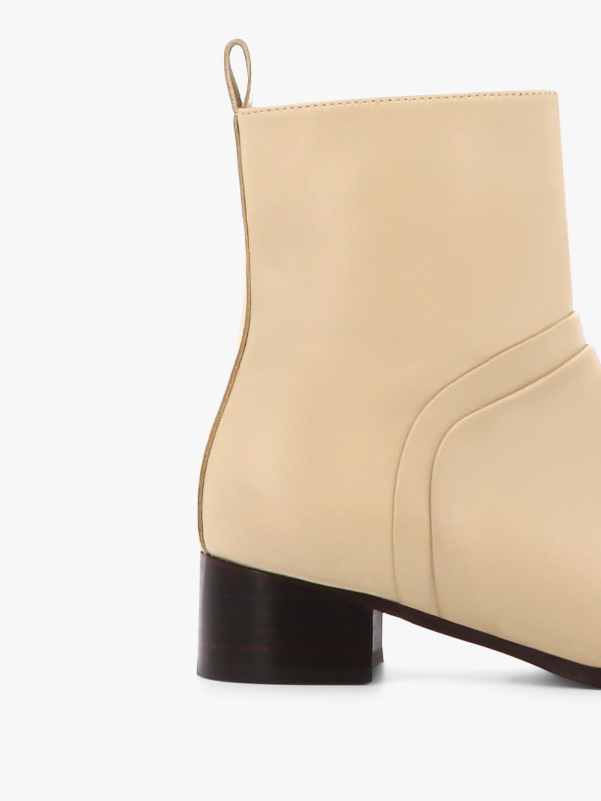 Socque-Paris-Dover-Cuir-Creme-Bottine-Profil-Detail