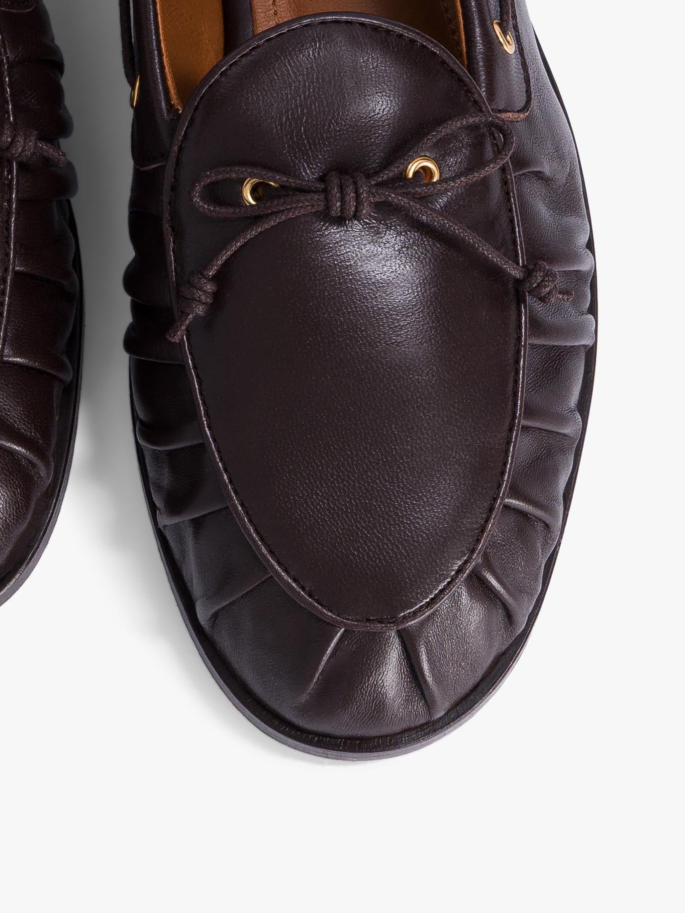 Socque-Paris-Mocassin-Como-Cuir-Chocolat-Detail