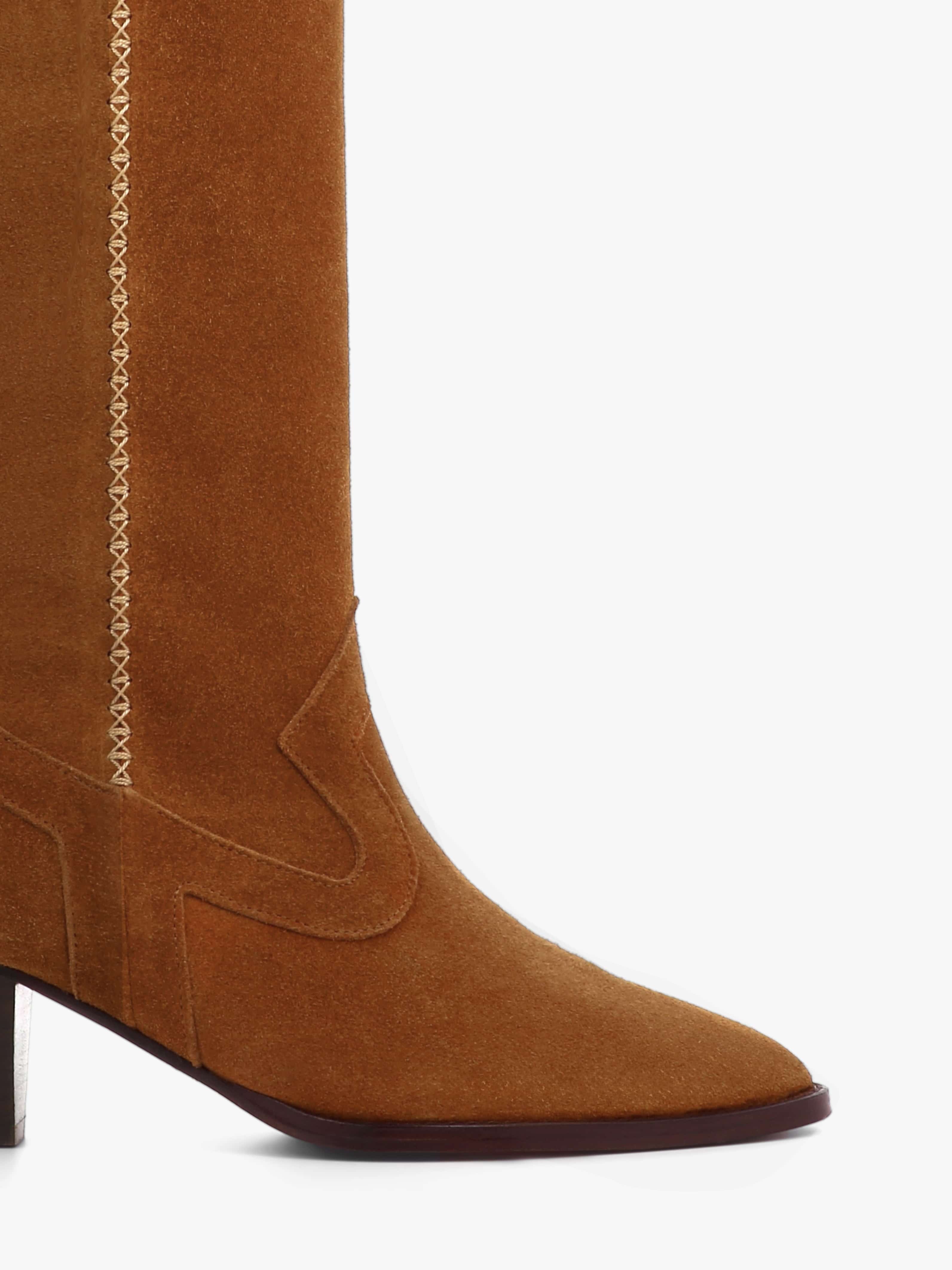 Socque-botte-santiag-dakota-miel-daim-camel-talon-profil-detail