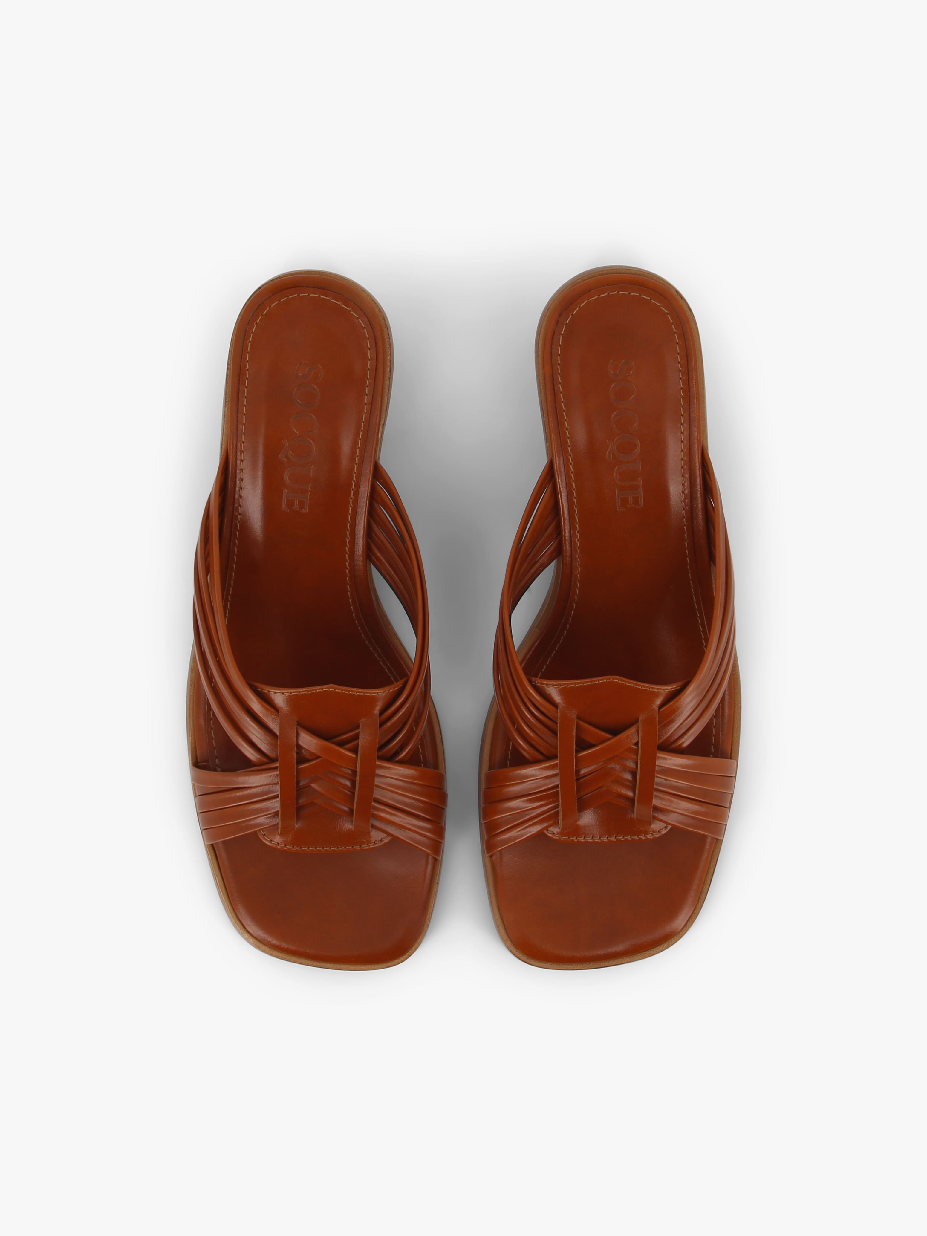 socque-paris-sandale-talon-janis-toffee-top