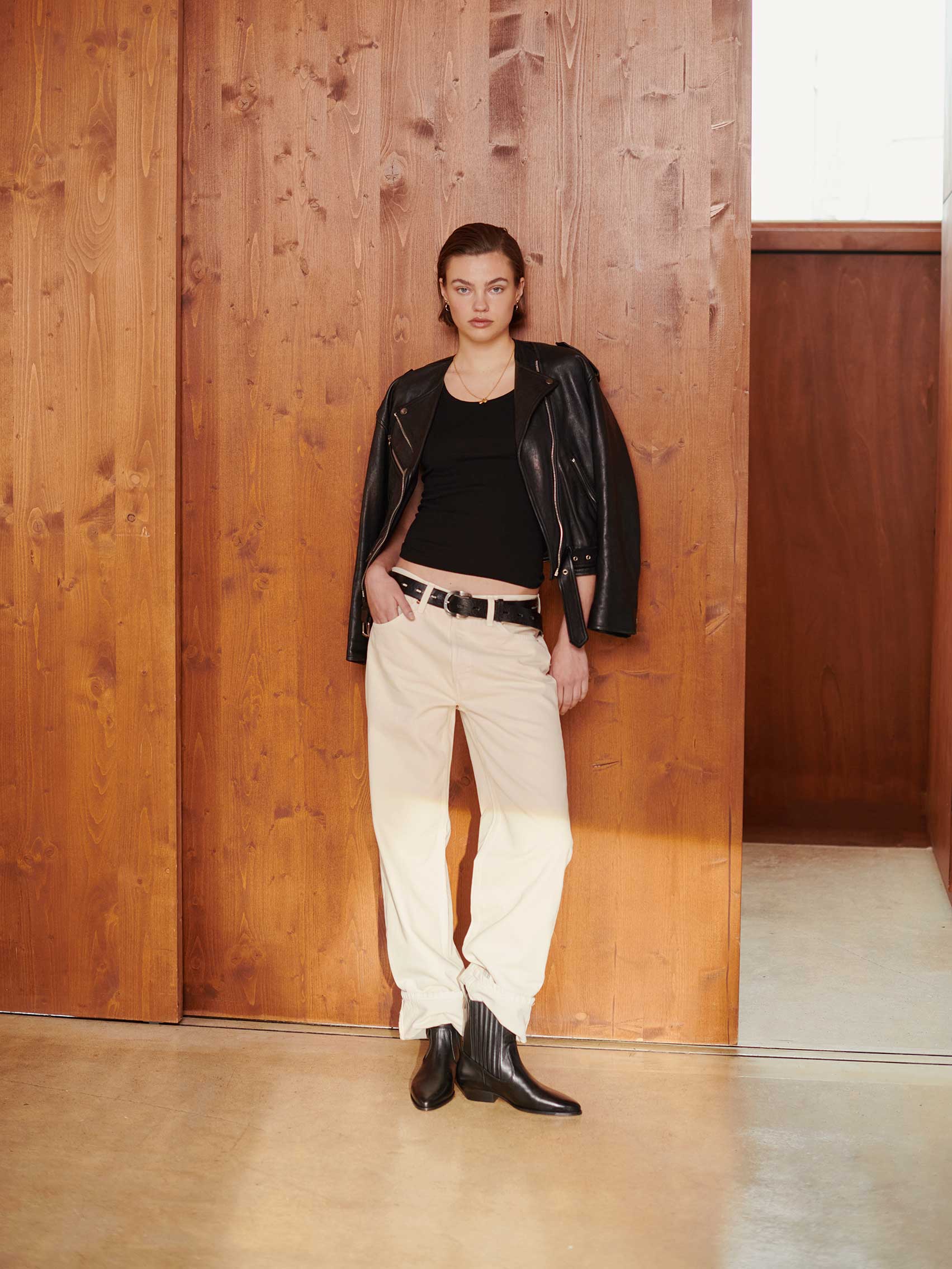 Socque-Bottines-Santiags-Abbey-Noir-Portee