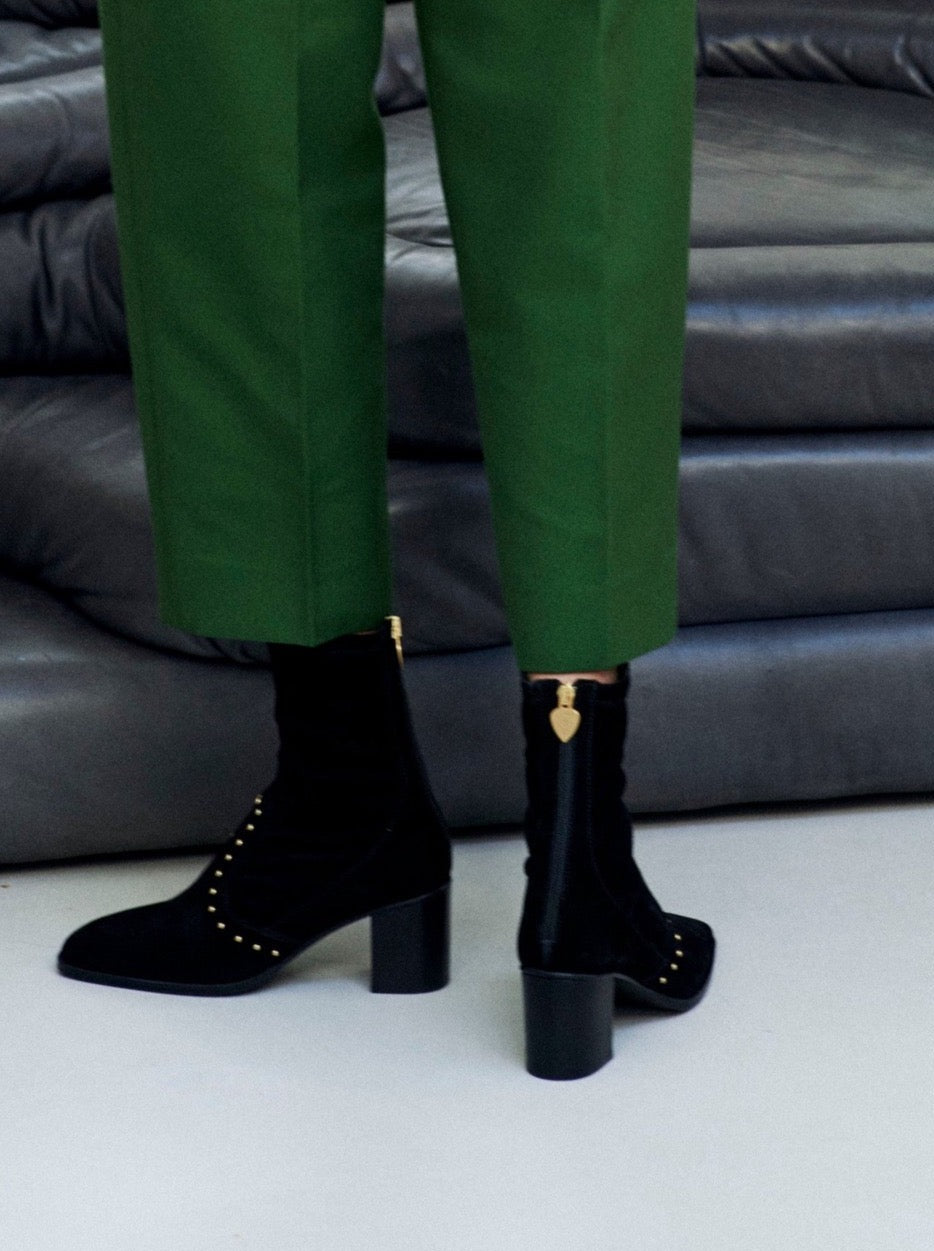 Cliff Black Suede