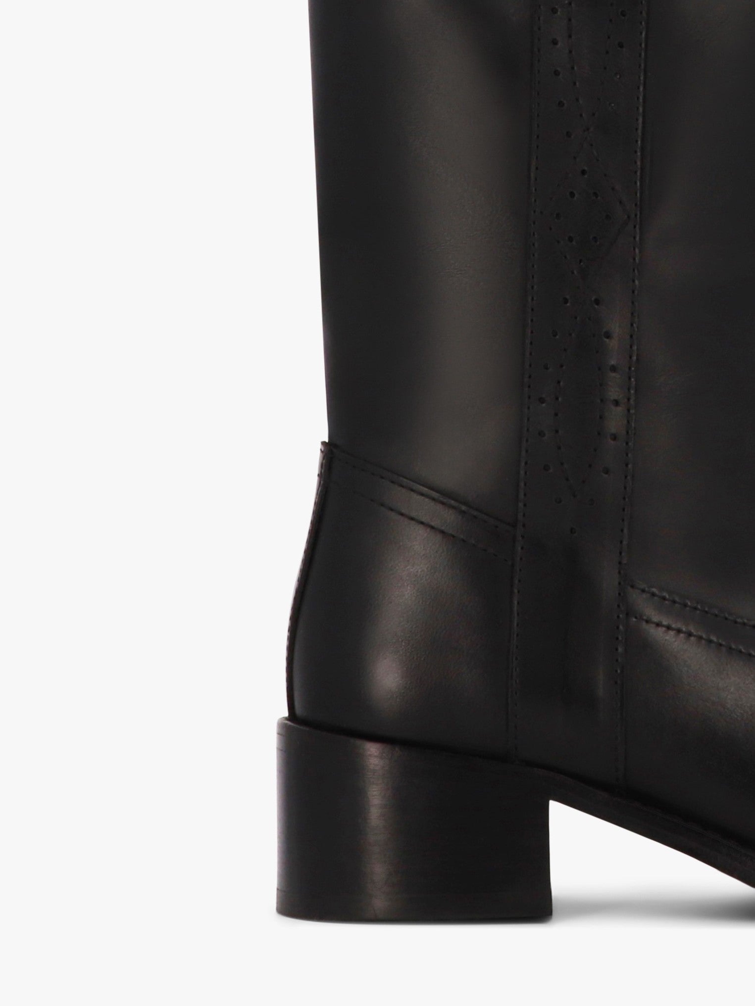 Socque-Dune-Cuir-Noir-Botte-Camarguaise-Talon-Detail