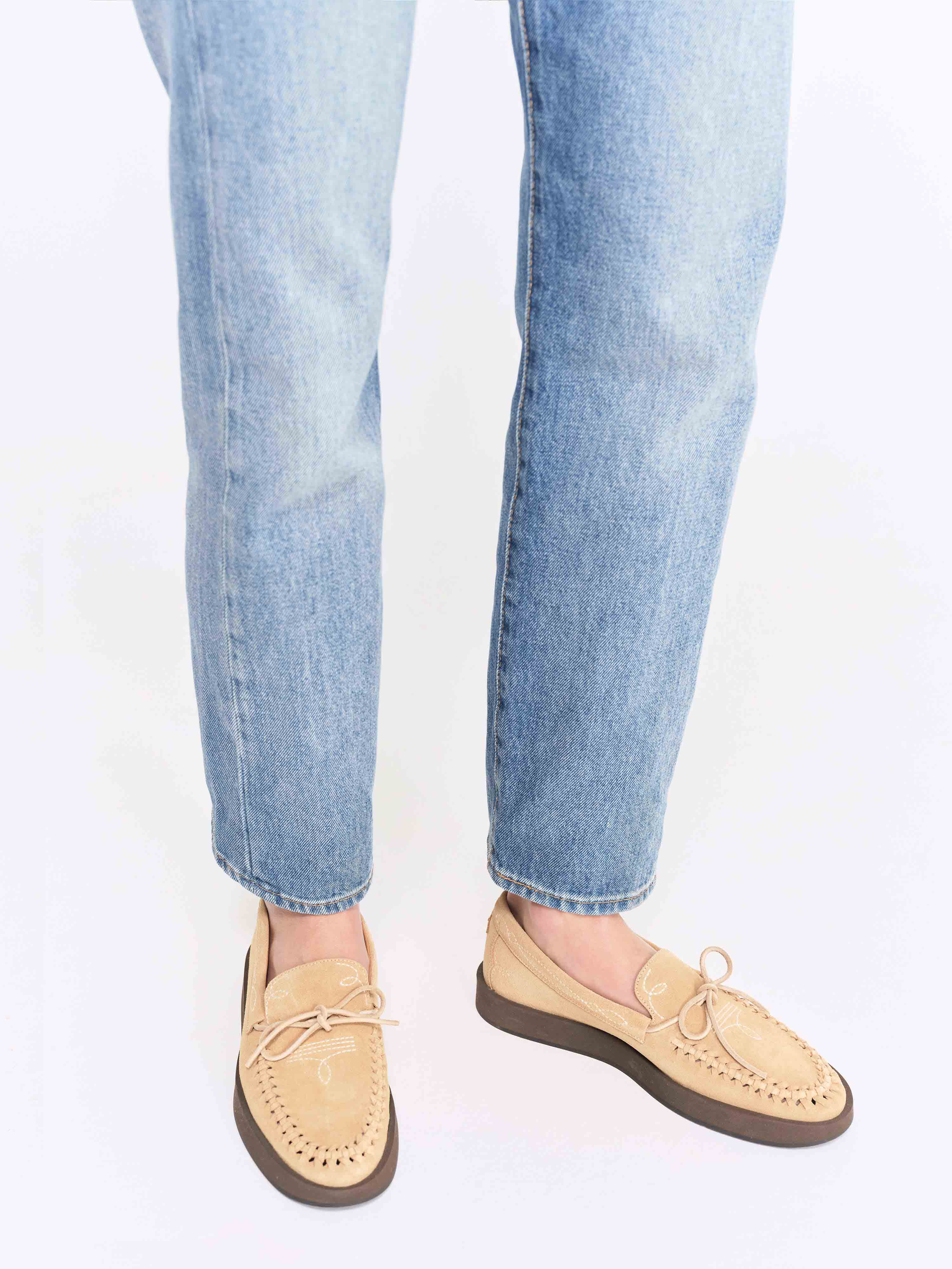 Socque-Mocassin-Indien-Totem-Daim-Sable-Portee