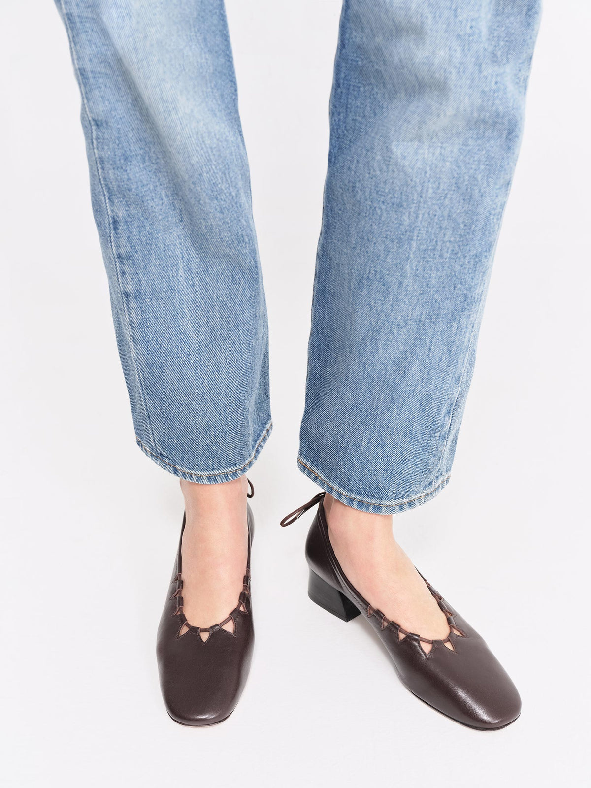 Socque-Paris-Ballerine-Escarpin-Moune-Cuir-Chocolat-Porte