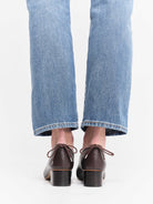 Socque-Paris-Escarpin-Moune-Chocolat-Portee