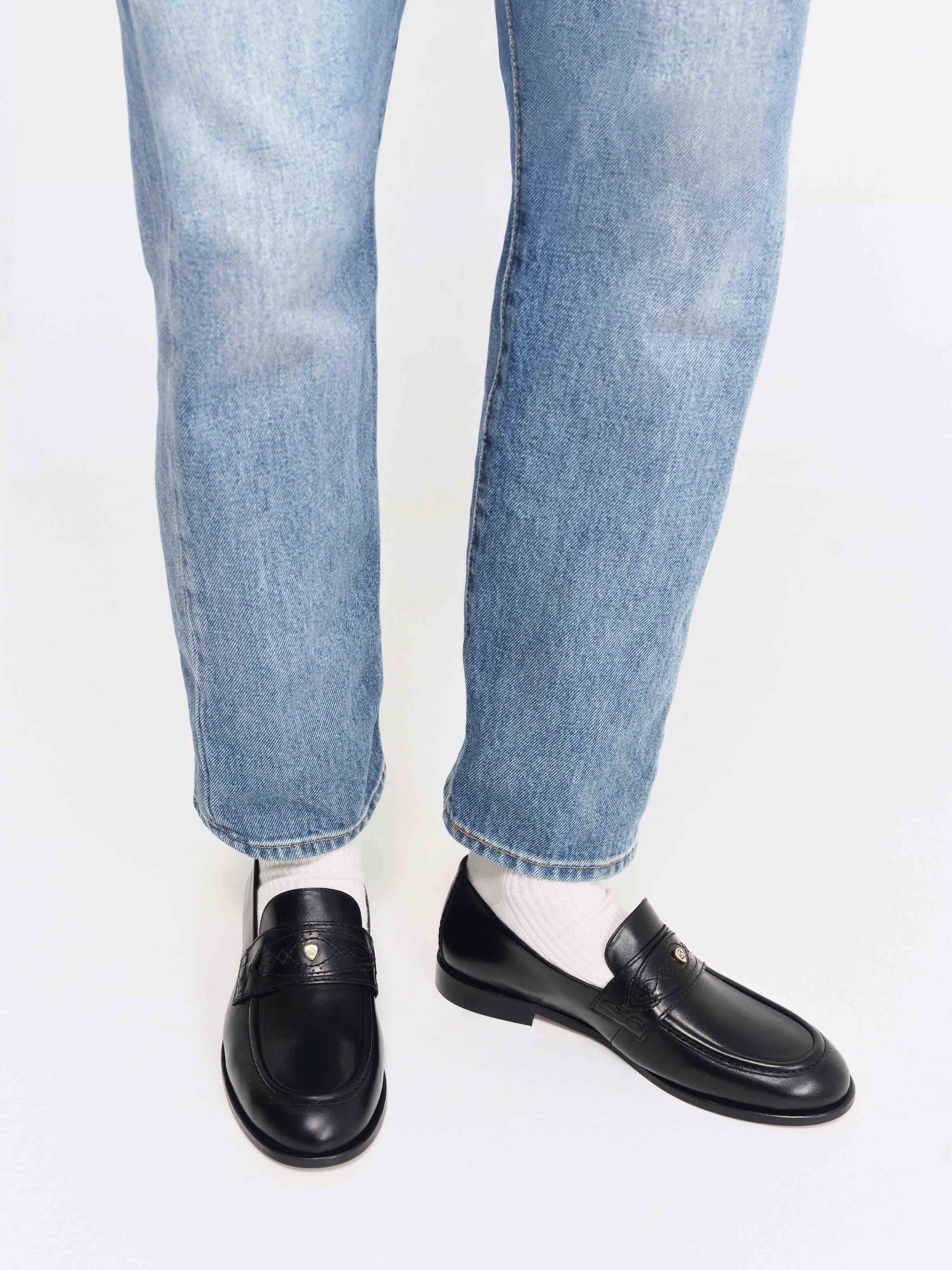 Socque-Paris-Mocassin-Ringo-Cuir-Noir-Portee