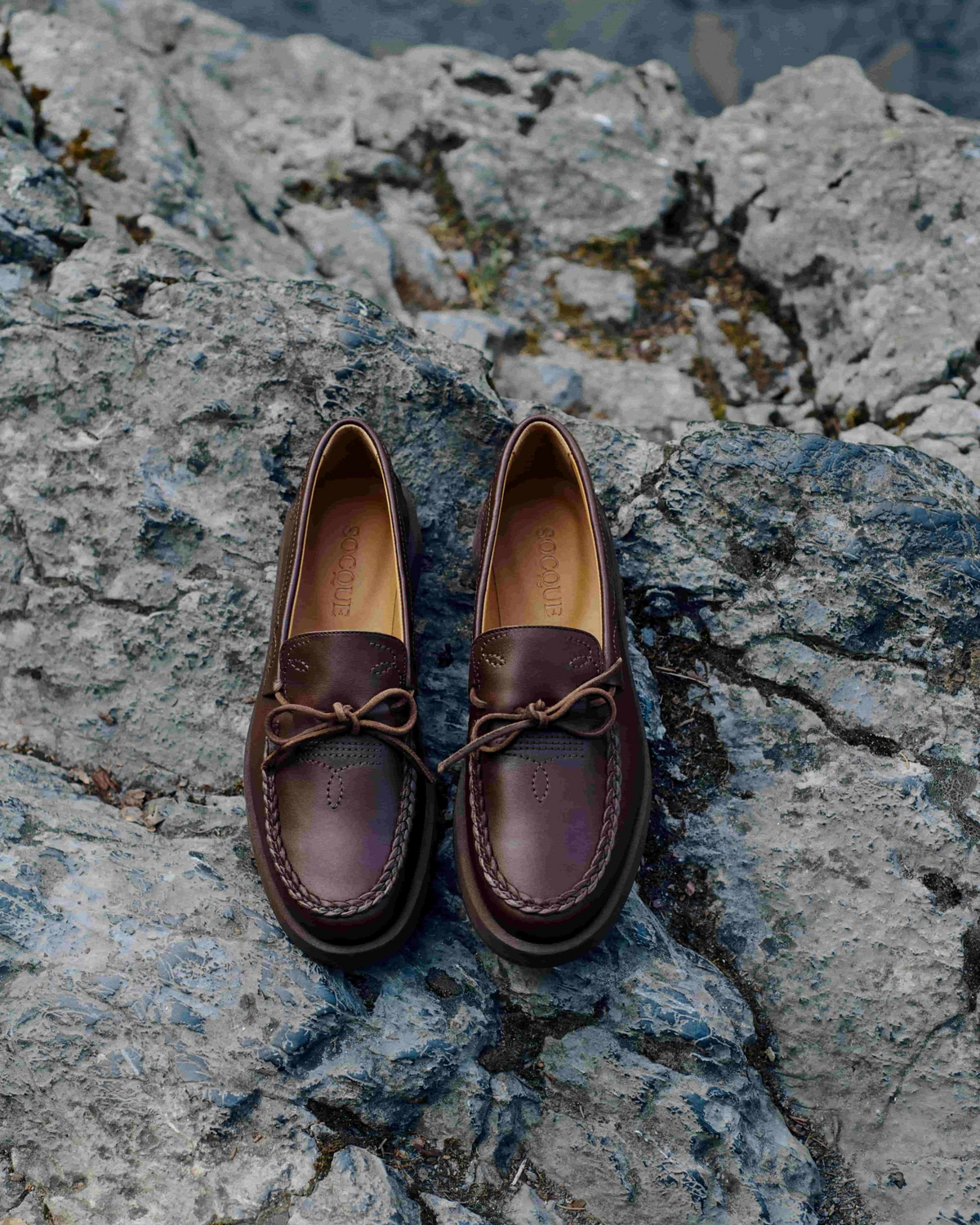 Socque-Paris-Mocassin-Totem-Cuir-Chocolat-Lake