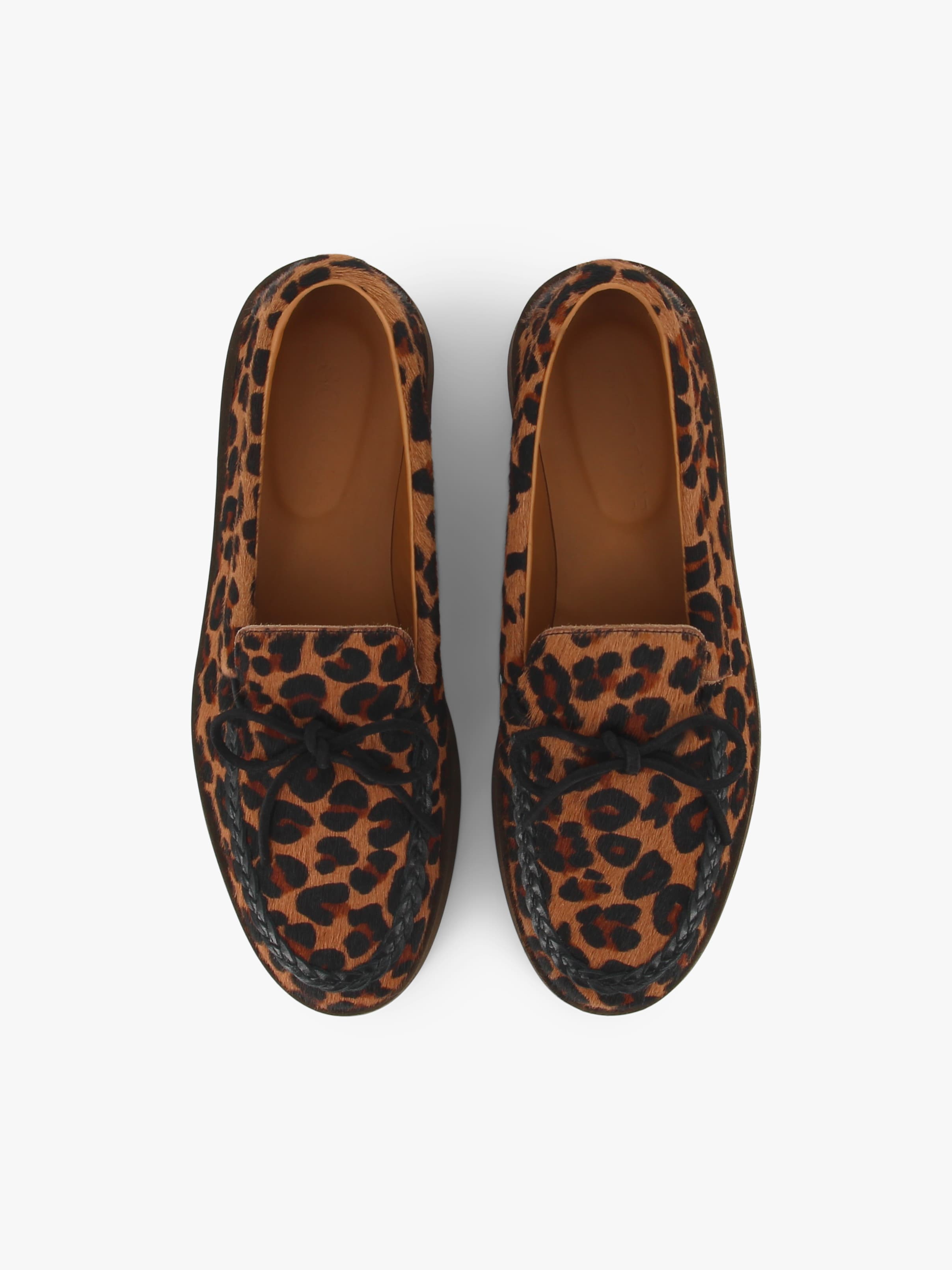 Socque-Paris-Mocassin-Totem-Cuir-Leopard-Vue-Top