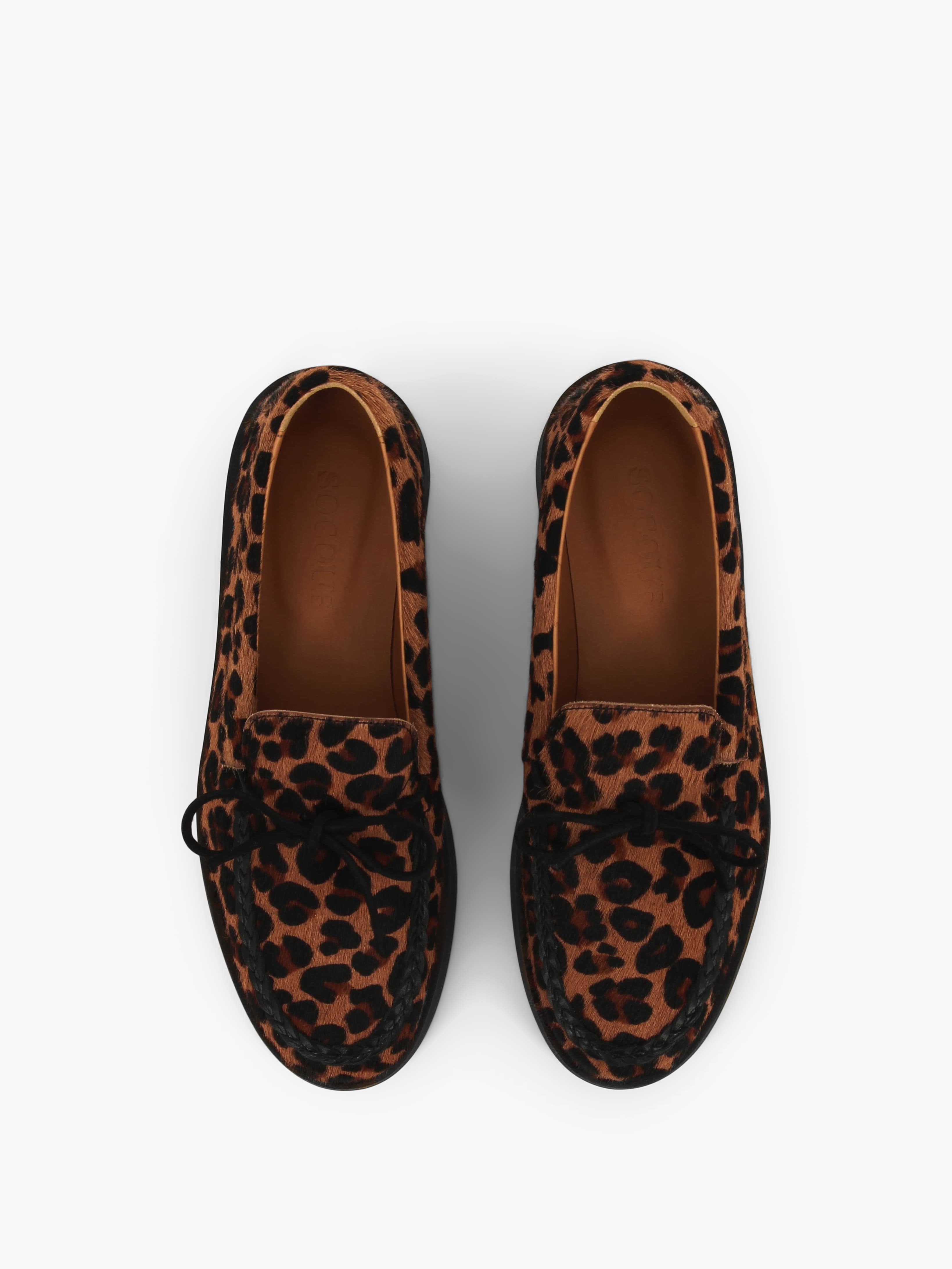 Socque-Totem-Moccasin-indien-Cuir-leopard-imprime-vue-top
