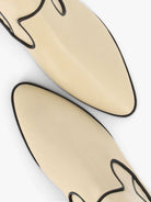 Socque-abbey-Santiag-cuir-creme-noir-vue-top