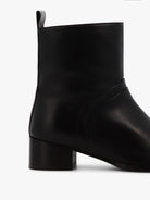 Socque-bottine-beetleboot-Dover-cuir-noir-profil-detail