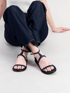 socque-sandales-fines-tresses-marine-palma-portee